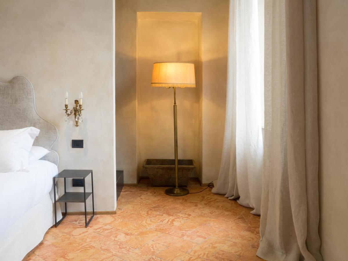 Apartamento Palazzo Albricci Peregrini Como Exterior foto
