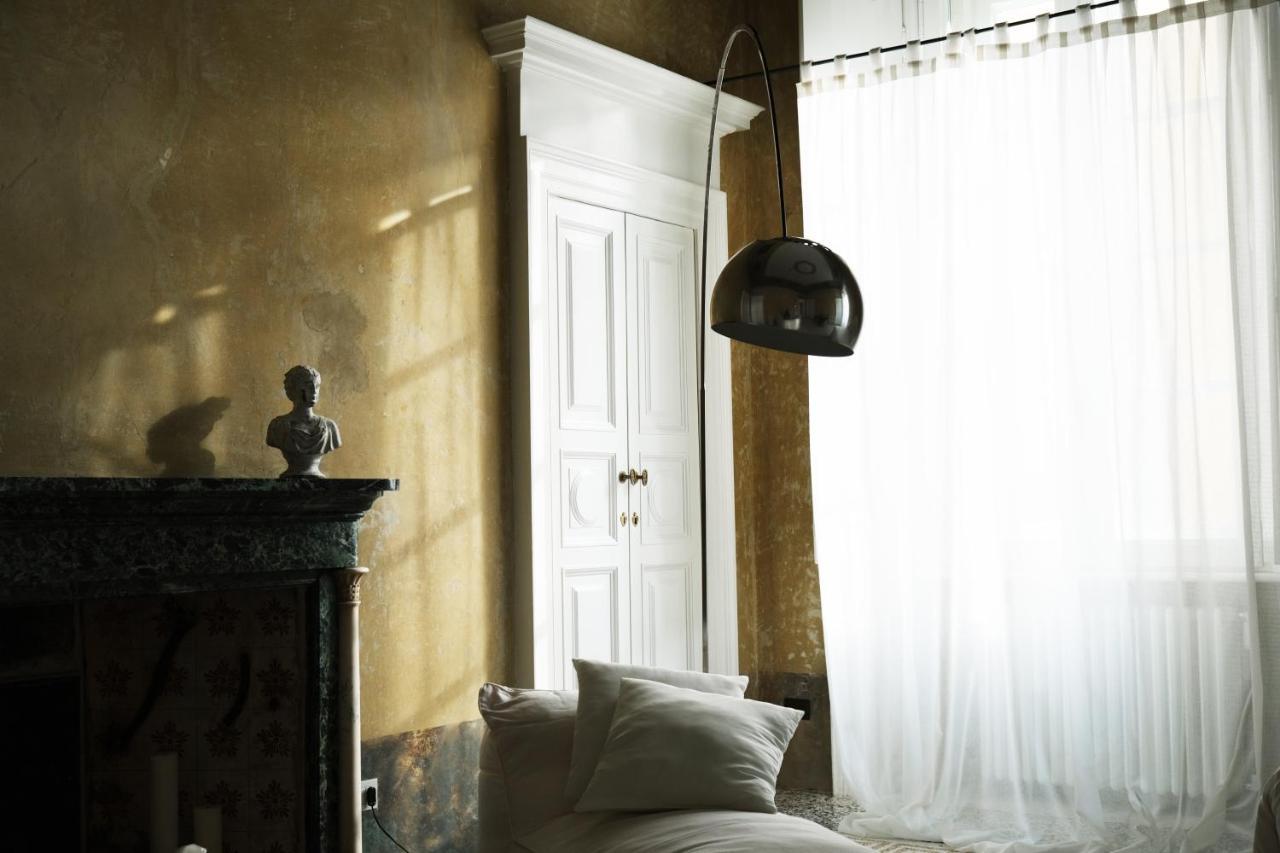 Apartamento Palazzo Albricci Peregrini Como Exterior foto